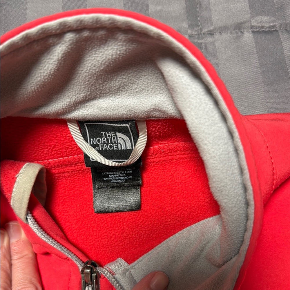 The North Face Softshell Jacket Medium M Pink - image 2